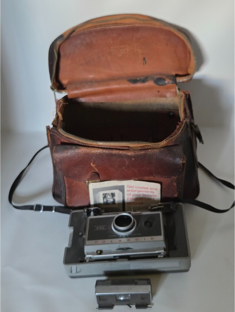 Polaroid Automatic 340 Land Camera With Leather Sierra Of California Carry Case